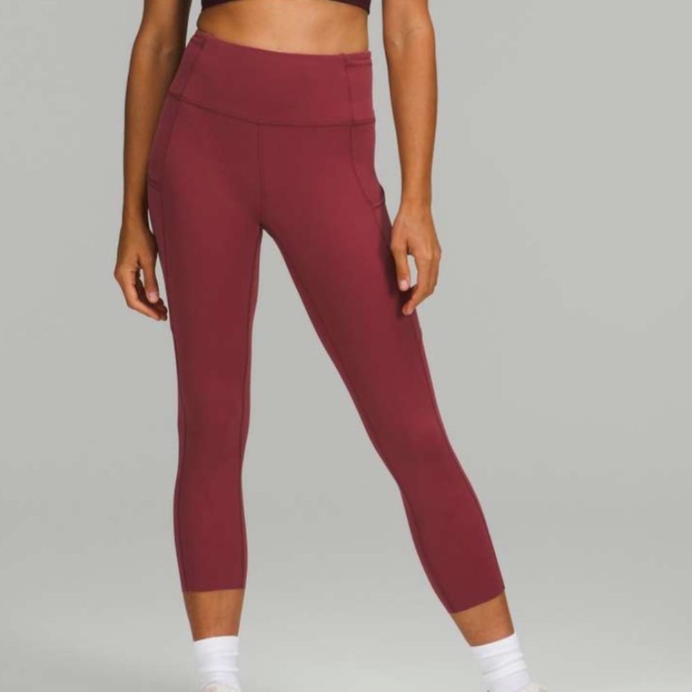 lululemon athletica Burgundy Leggings - size 6